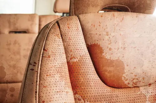 Curățare locală a petelor dificile